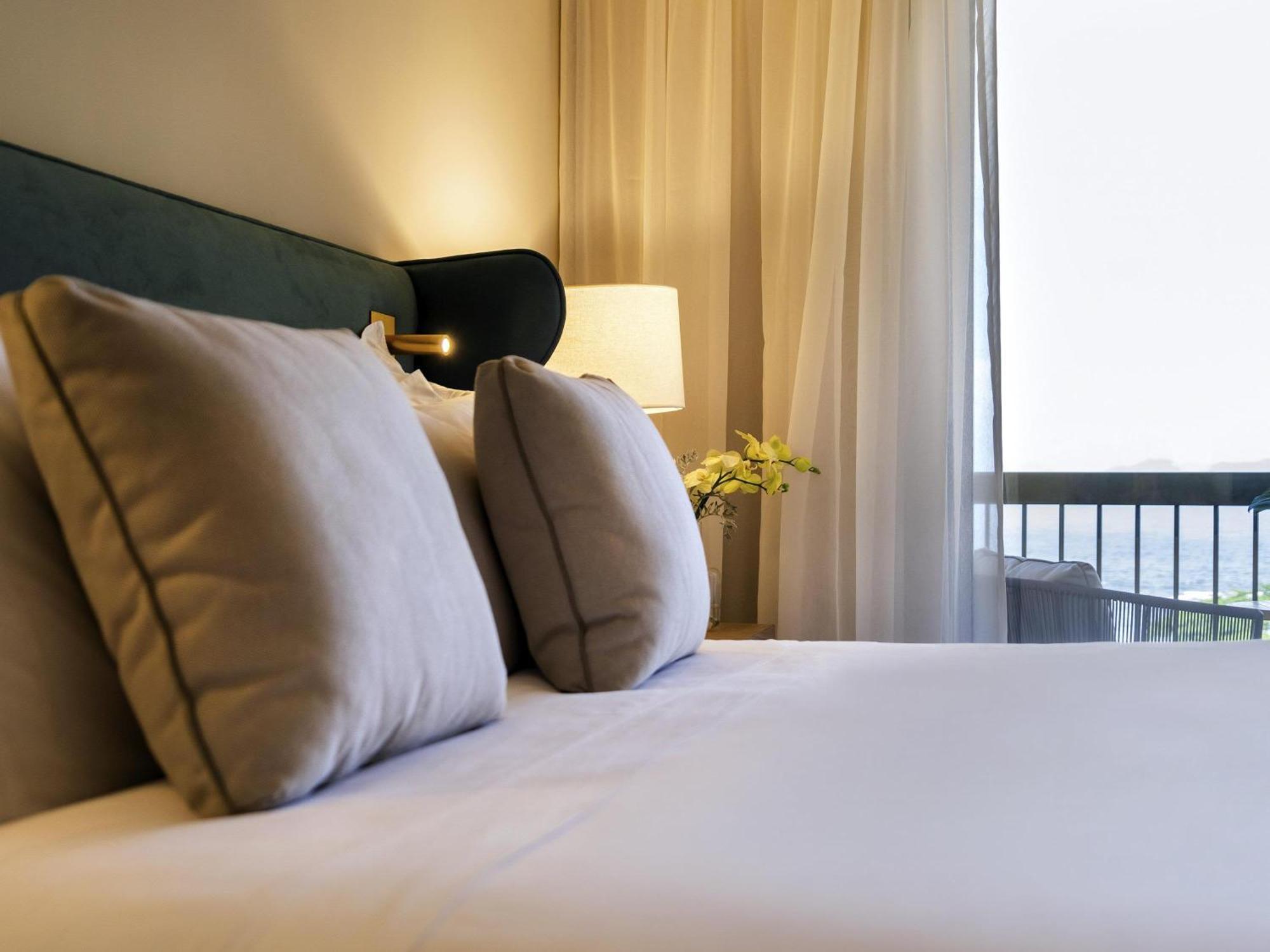 Junior King Suite Sea View